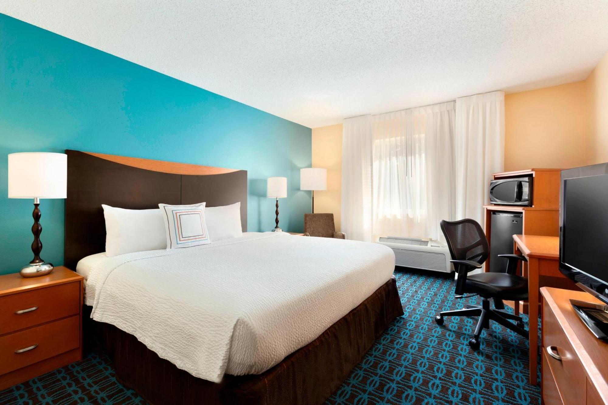 Fairfield Inn & Suites Midland Ngoại thất bức ảnh