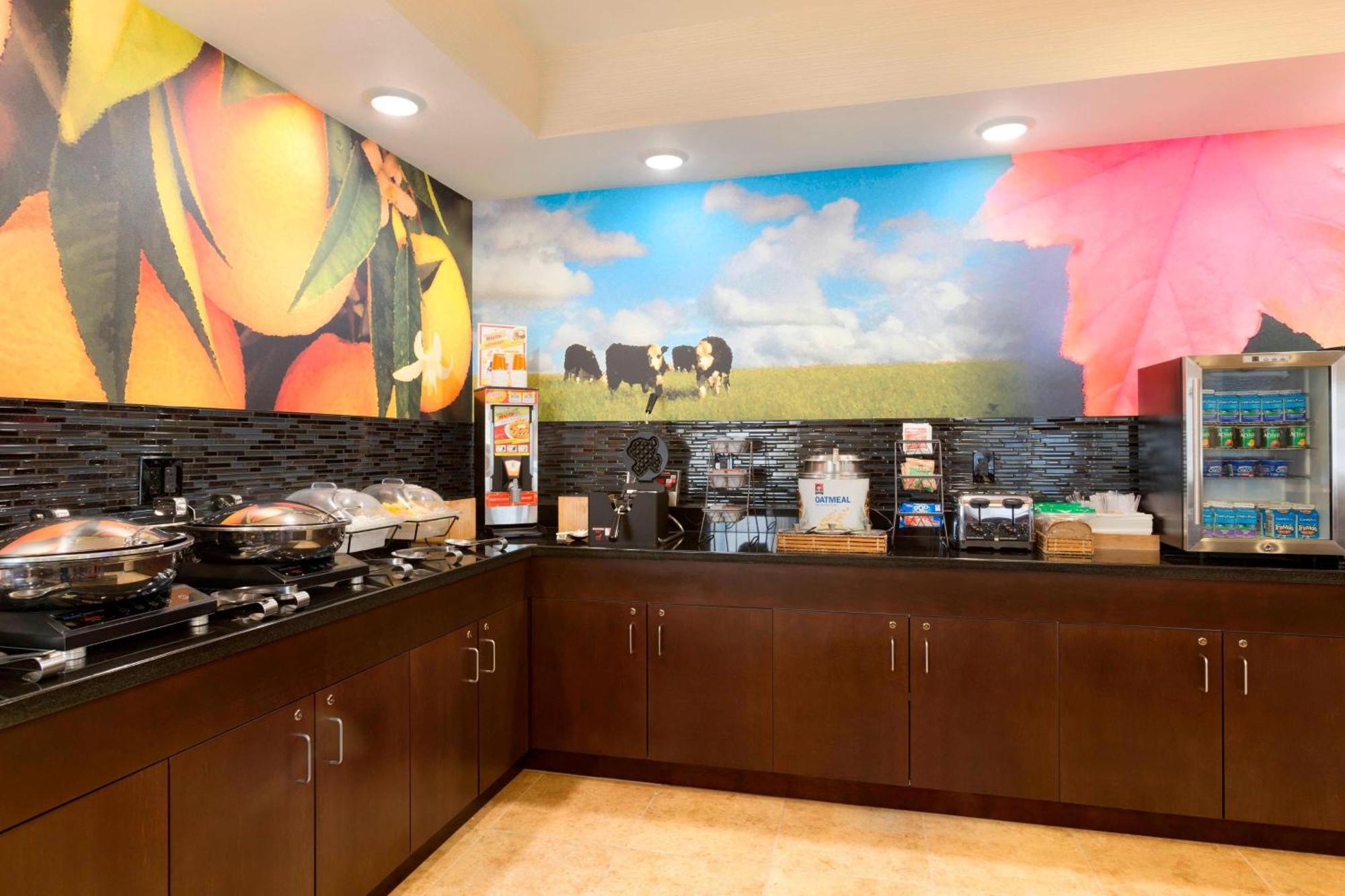Fairfield Inn & Suites Midland Ngoại thất bức ảnh