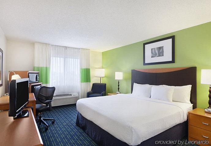 Fairfield Inn & Suites Midland Ngoại thất bức ảnh
